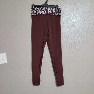 Nike Pro Intertwist Leggings